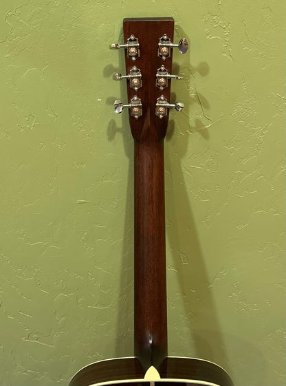 2022 Bourgeois NOS 000-vintage Sitka top